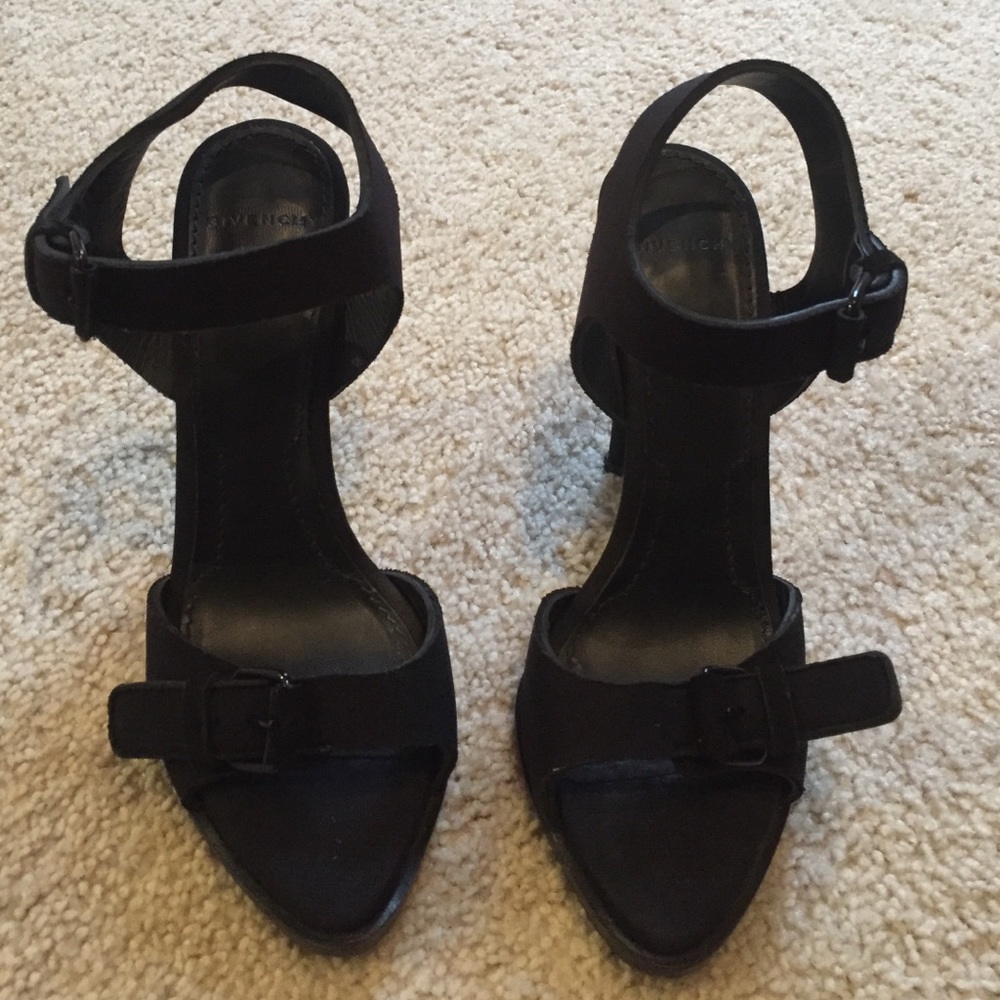 GIVENCHY SANDALS 37.5